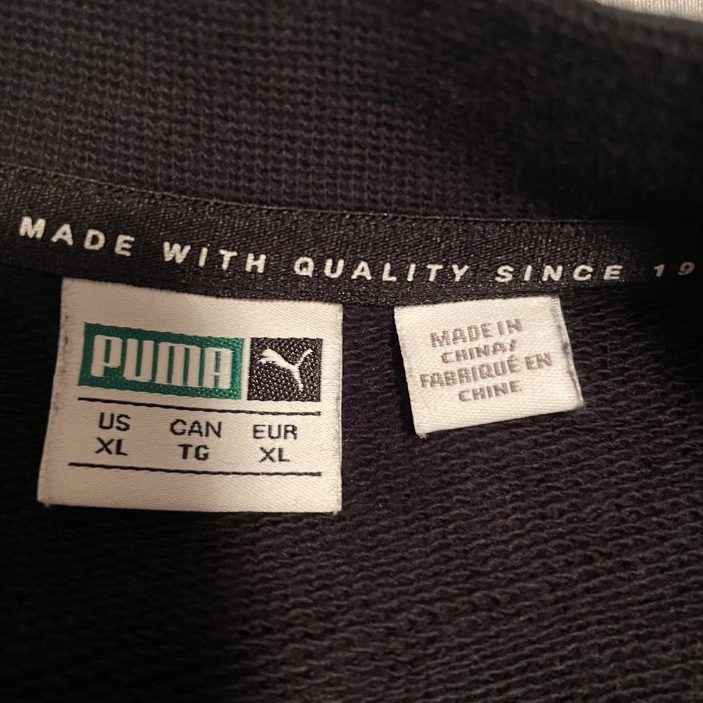 Puma Cropped Sweatshirt Flowered Detailed sleeve. Sz.XL Runs Small - Picture 8 of 8